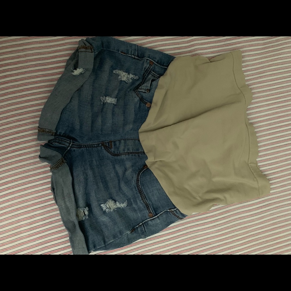 Bella Vida Maternity Shorts